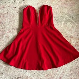 Lulu’s red skater strapless dress
